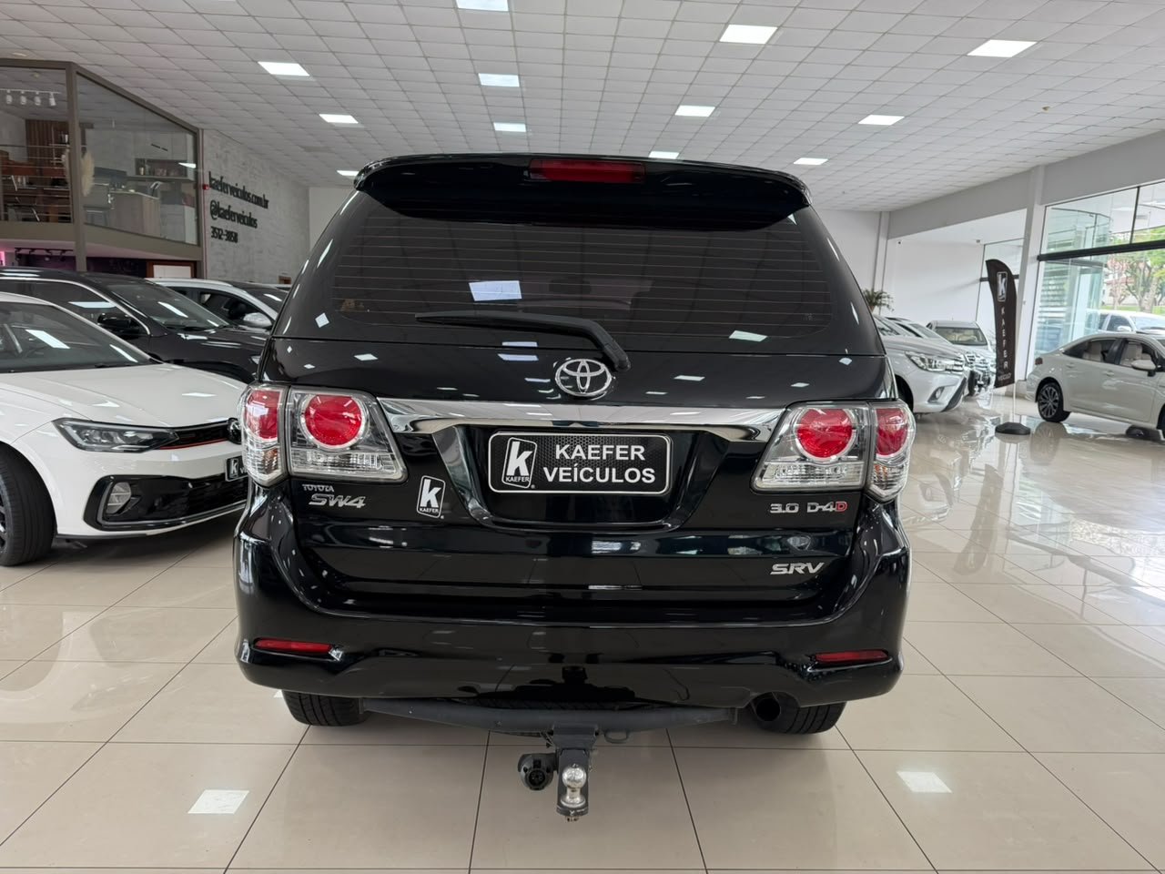  HILUX SW4 Srv D4-d 4x4 3.0 Tdi Dies. AUT