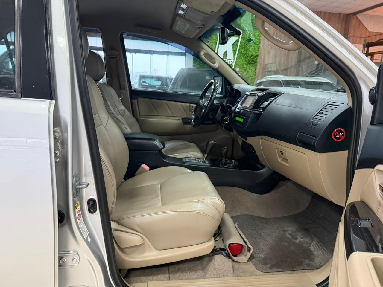  HILUX SW4 Srv D4-d 4x4 3.0 Tdi Dies. AUT 7 LUG