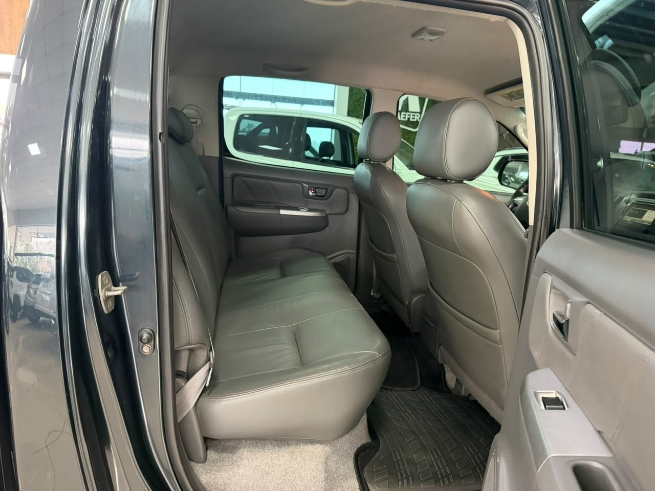  HILUX SRV Srv D4-d 4x4 3.0 Tdi Dies. AUT