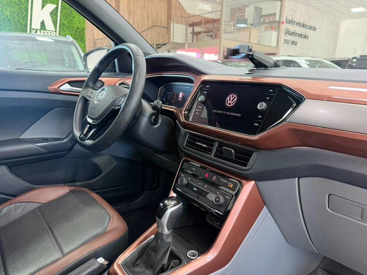  T-CROSS COMFORTLINE 1.0 200 Tsi Flex Aut.