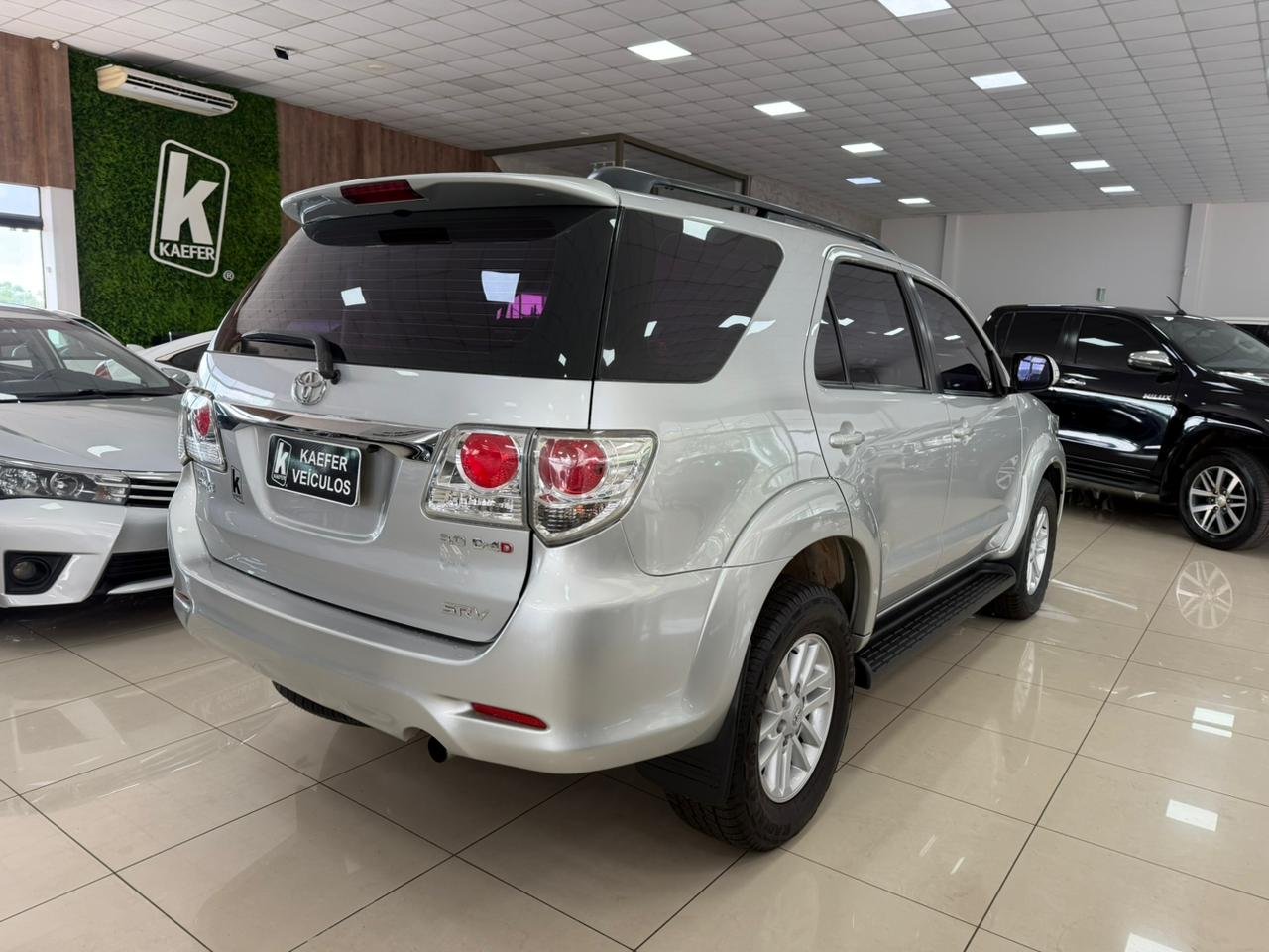  HILUX SW4 Sw4 Srv D4-d 4x4 3.0 Tdi Dies. Aut