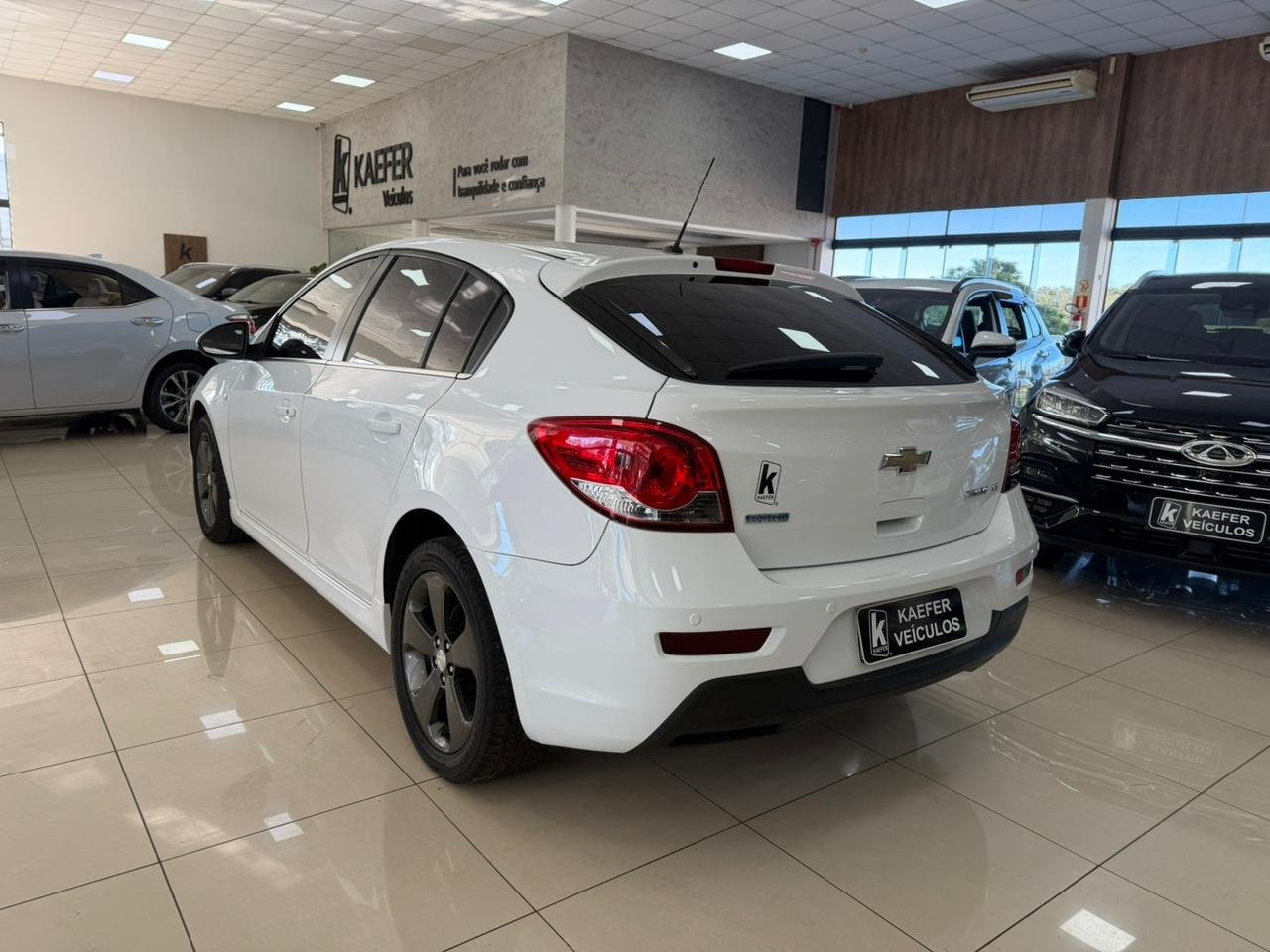  CRUZE HATCH LT 1.8 16V FLEXP. 5P MEC. 