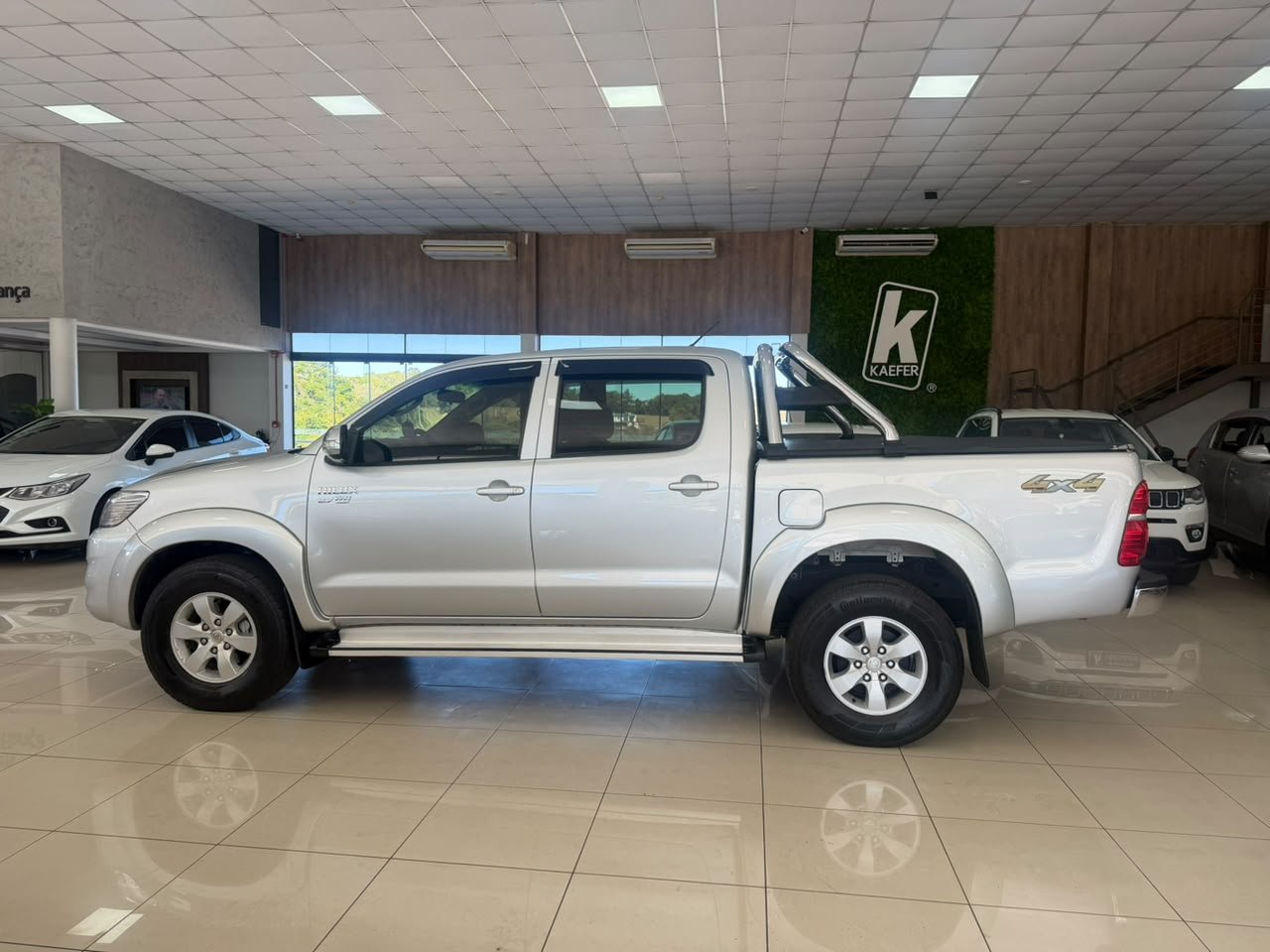 HILUX SRV 2.7 FLEX 4X4 AUT.