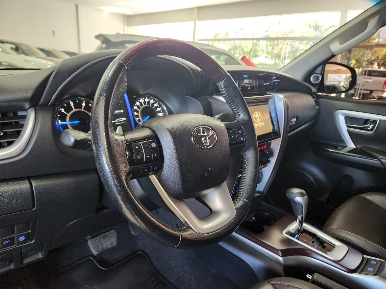  HILUX SW4 SRX 2.8 4X4 TDI 16V AUT 