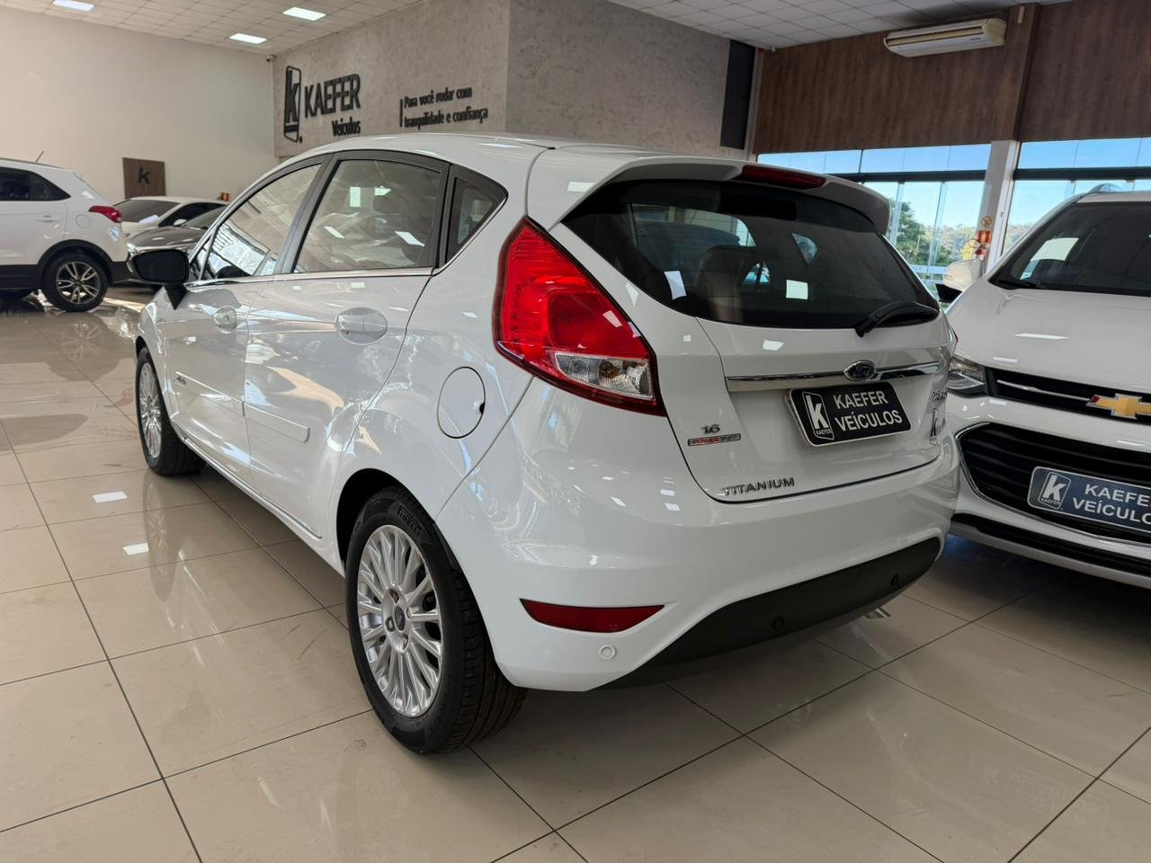 NEW FIESTA HATCH HATCH TITANIUM 1.6 FLEX 16V AUT.