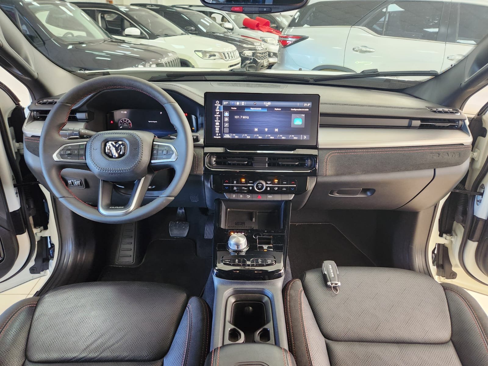  RAMPAGE RT HURRICANE 4 2.0 TB CD 4X4 AUT. 272CV