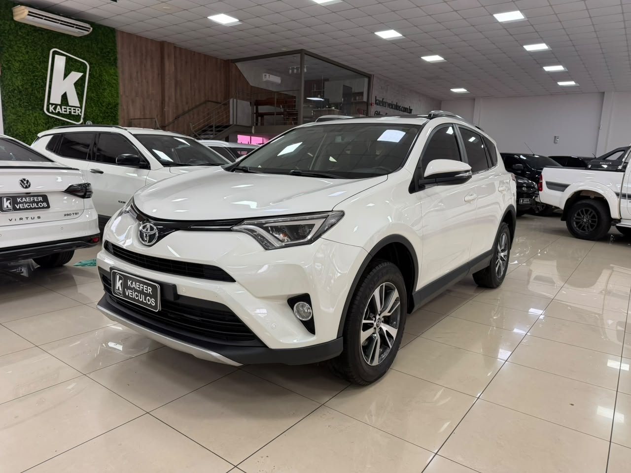  RAV4 4X2 TOP 16V AUT.