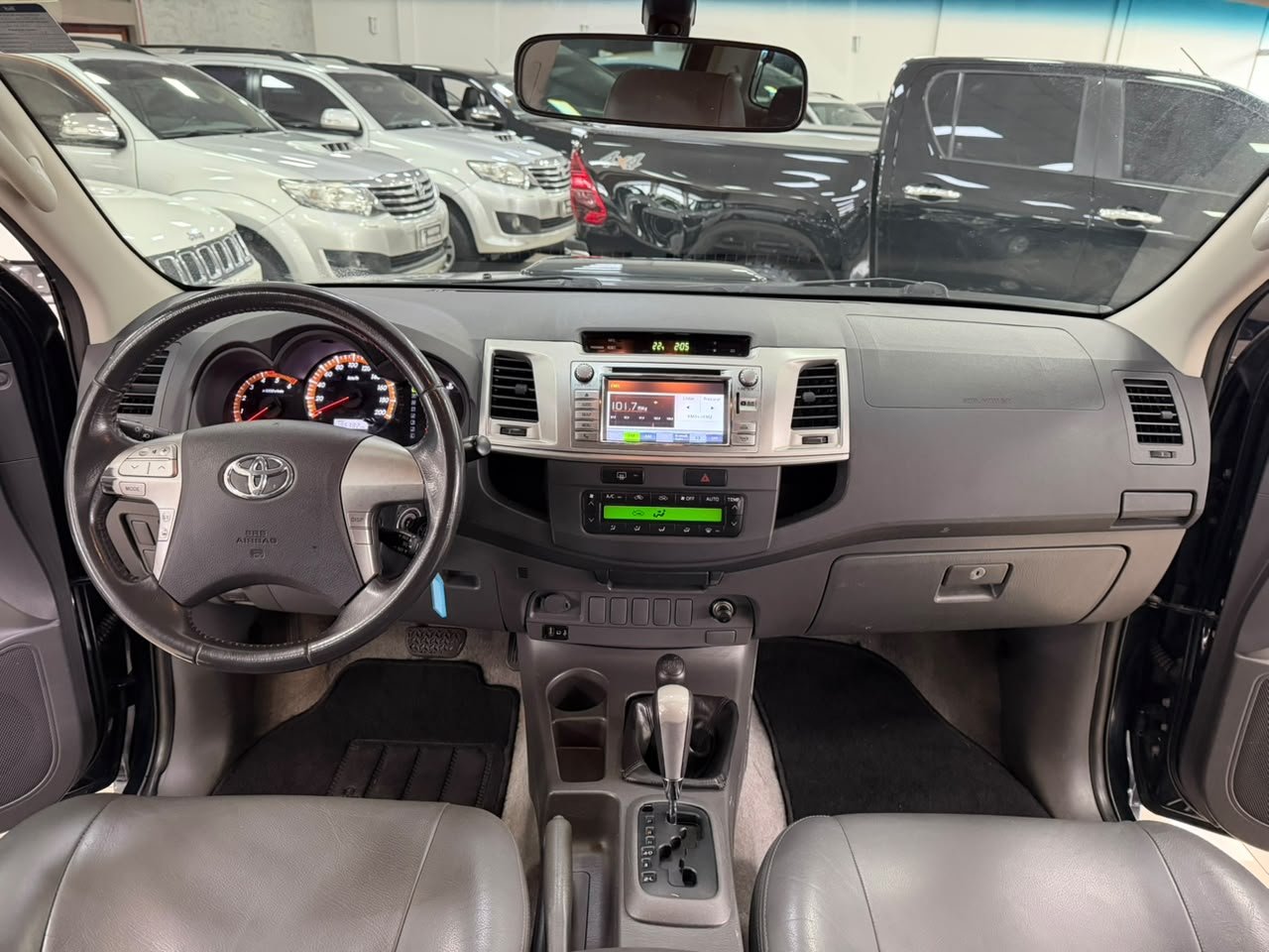  HILUX SRV Srv D4-d 4x4 3.0 Tdi Dies. AUT