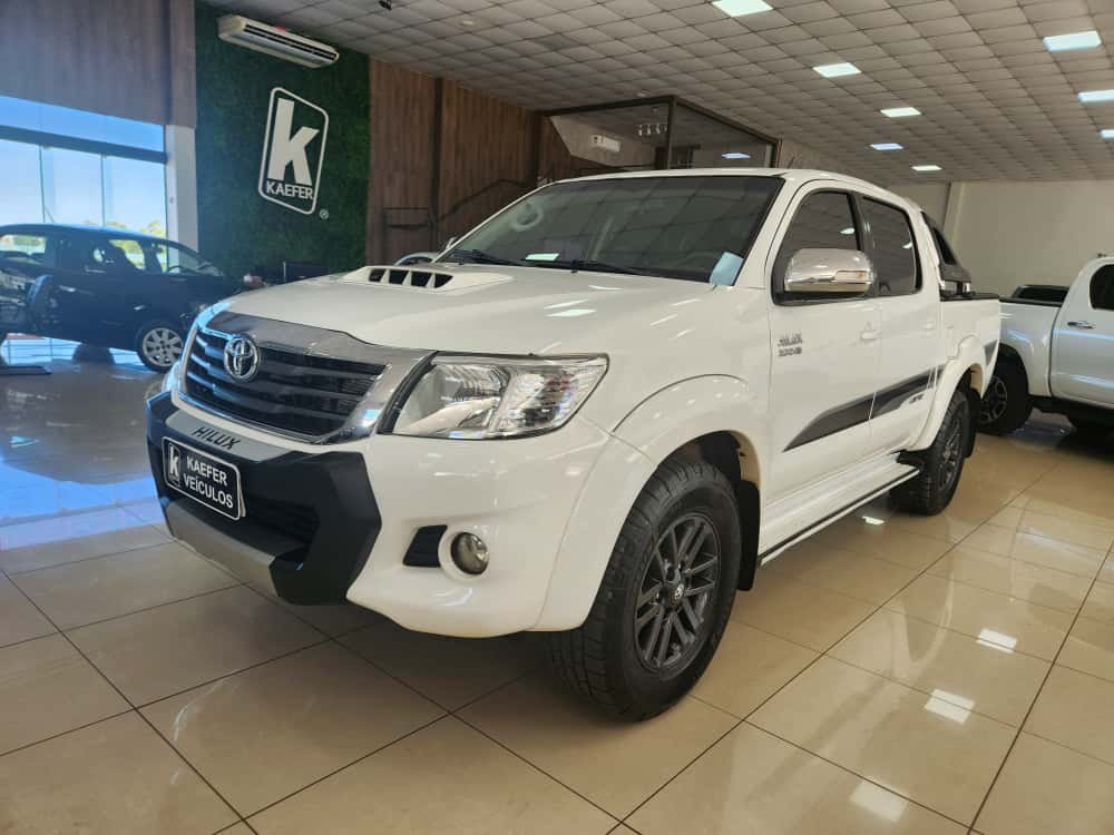  HILUX LIMITED D4-d 4x4 3.0 Tdi Dies. AUT