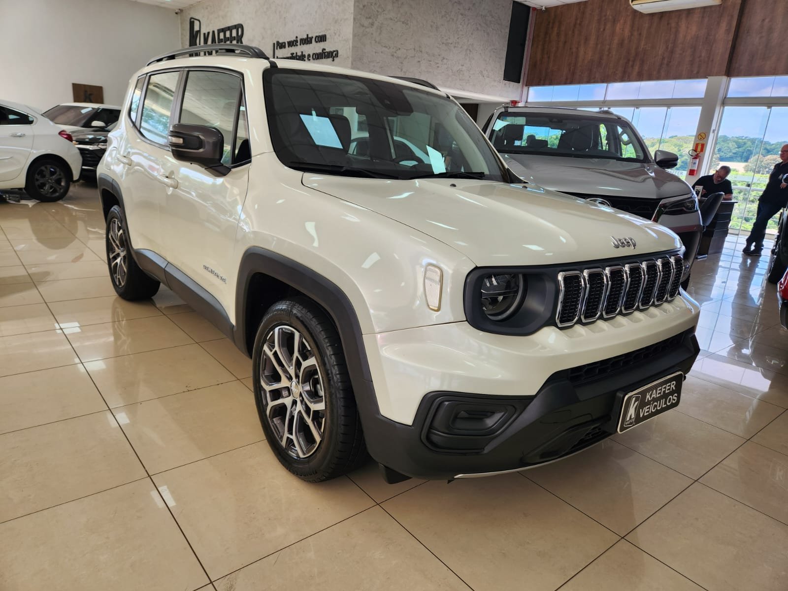  RENEGADE LONGITUDE T270 1.3 TB 4X2 FLEX AUT