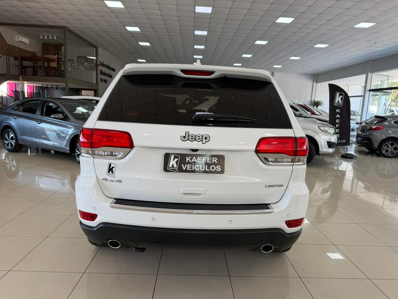  GRAND CHEROKEE 3.6 LIMITED 4X4 V6 AUT.