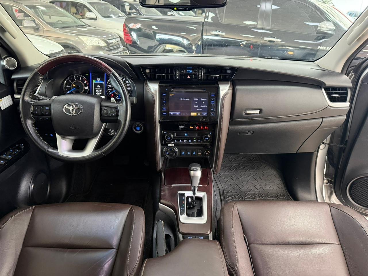  HILUX SW4 SRX 4X4 2.8 TDI 16V DIESEL AUT.