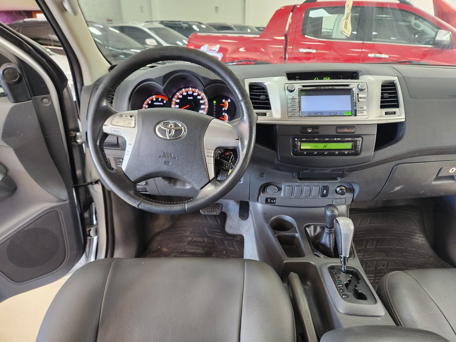  HILUX SRV Srv D4-d 4x4 3.0 Tdi Dies. AUT