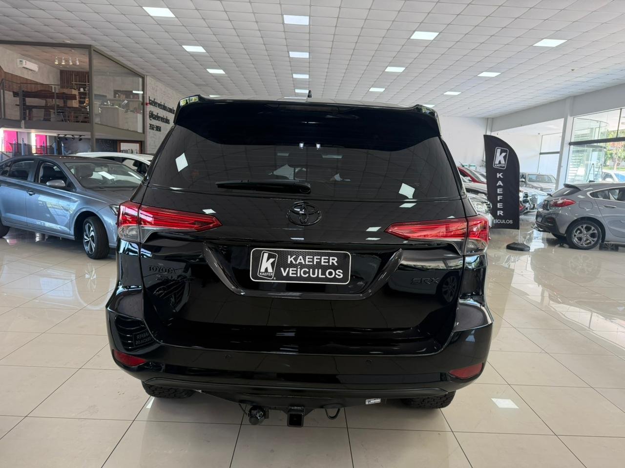  HILUX SW4 SRX 4X4 2.8 TDI 16V DIESEL AUT. 7 LUG