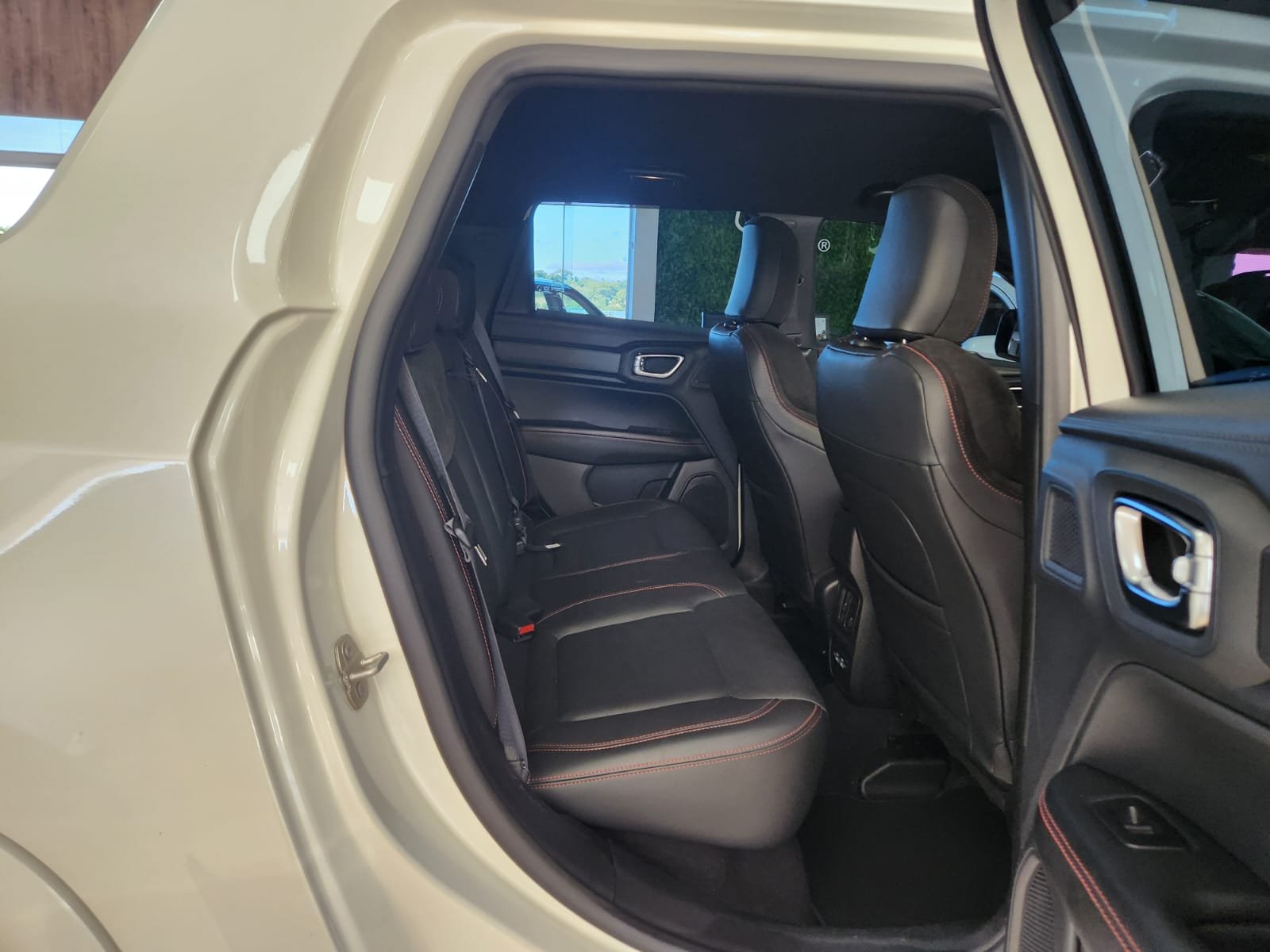  RAMPAGE RT HURRICANE 4 2.0 TB CD 4X4 AUT. 272CV