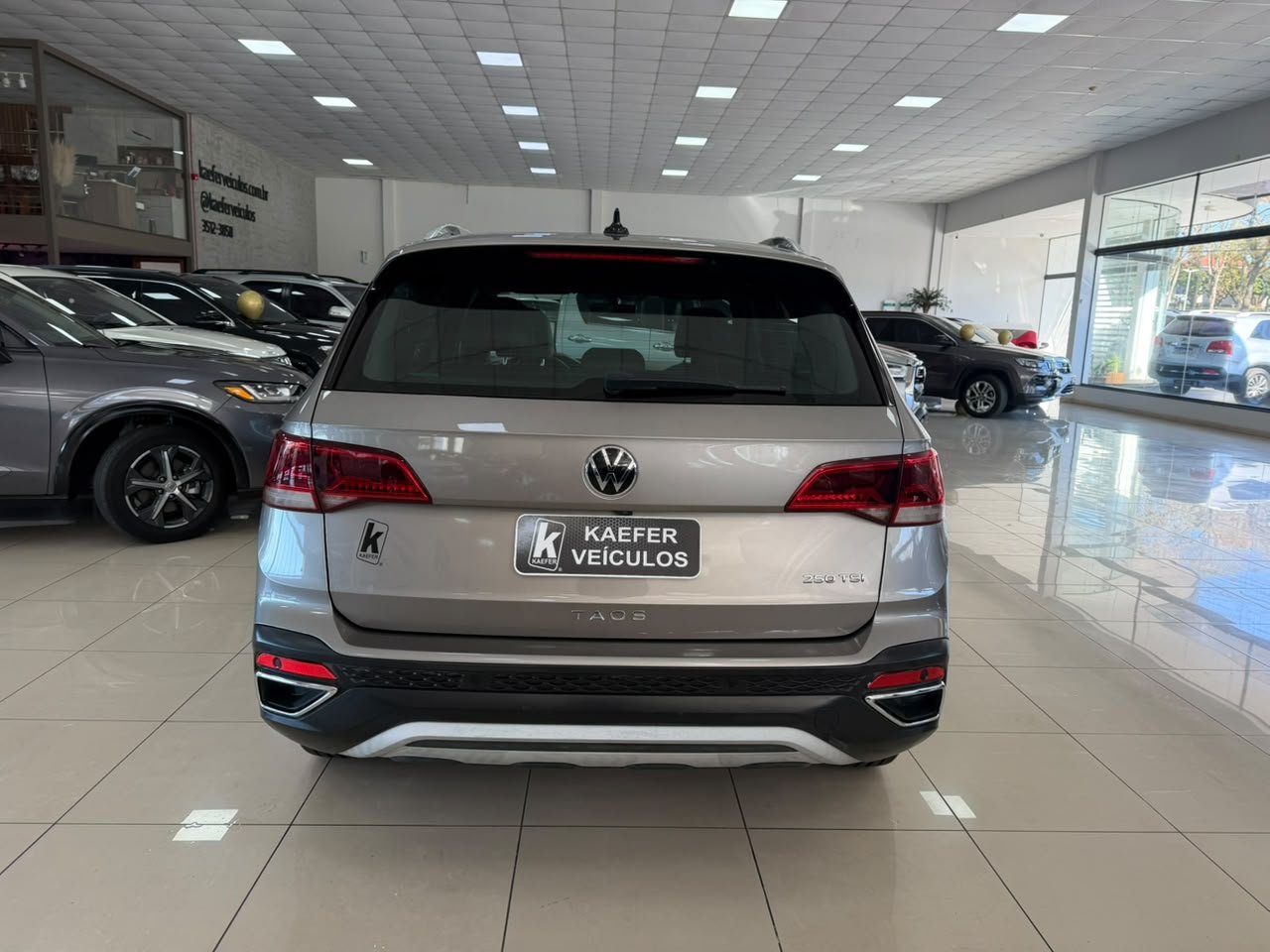  TAOS HIGHLINE 1.4 250 TSI AUT.