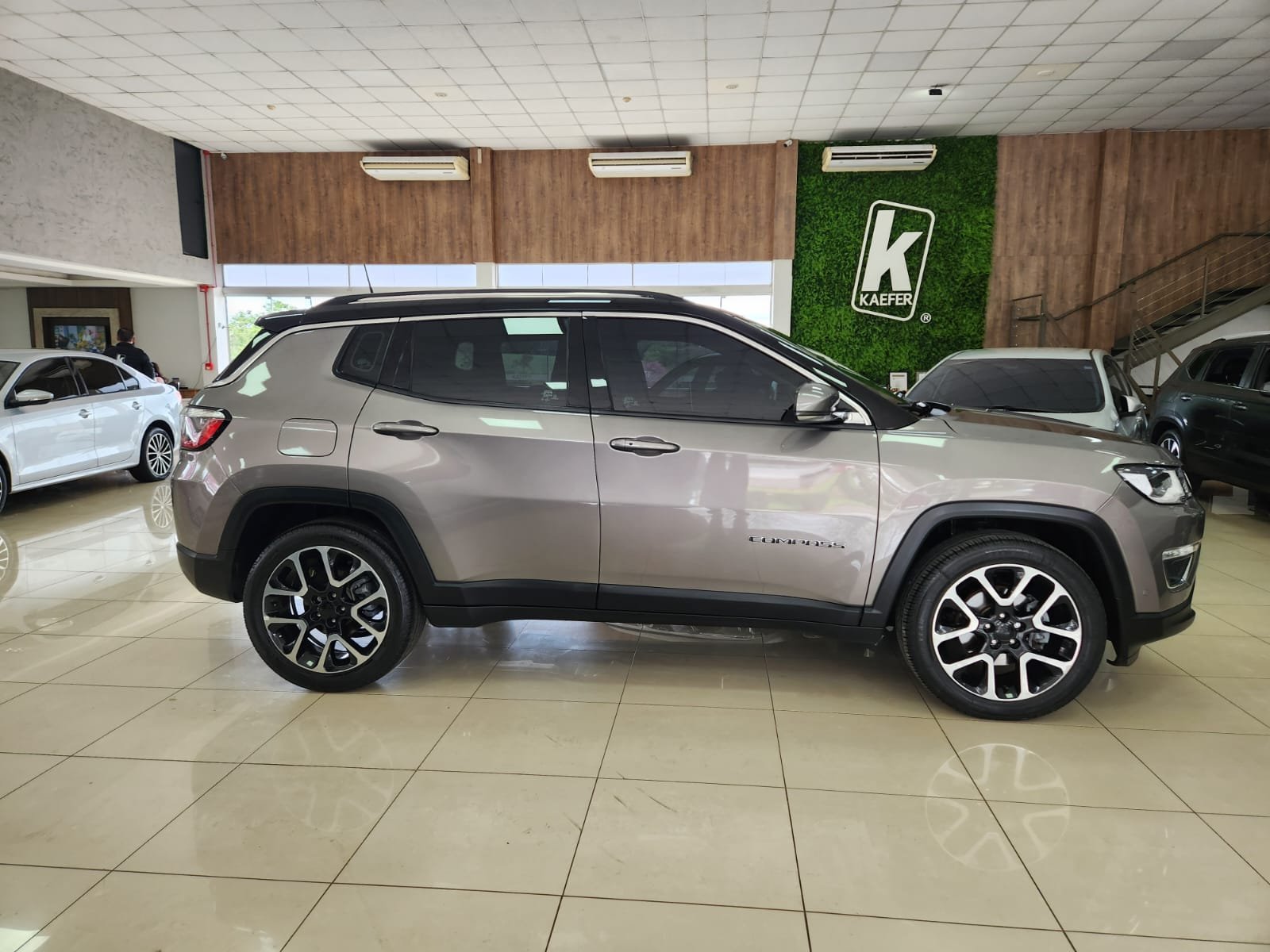  COMPASS Limited 2.0 4x2 Flex 16v Aut.