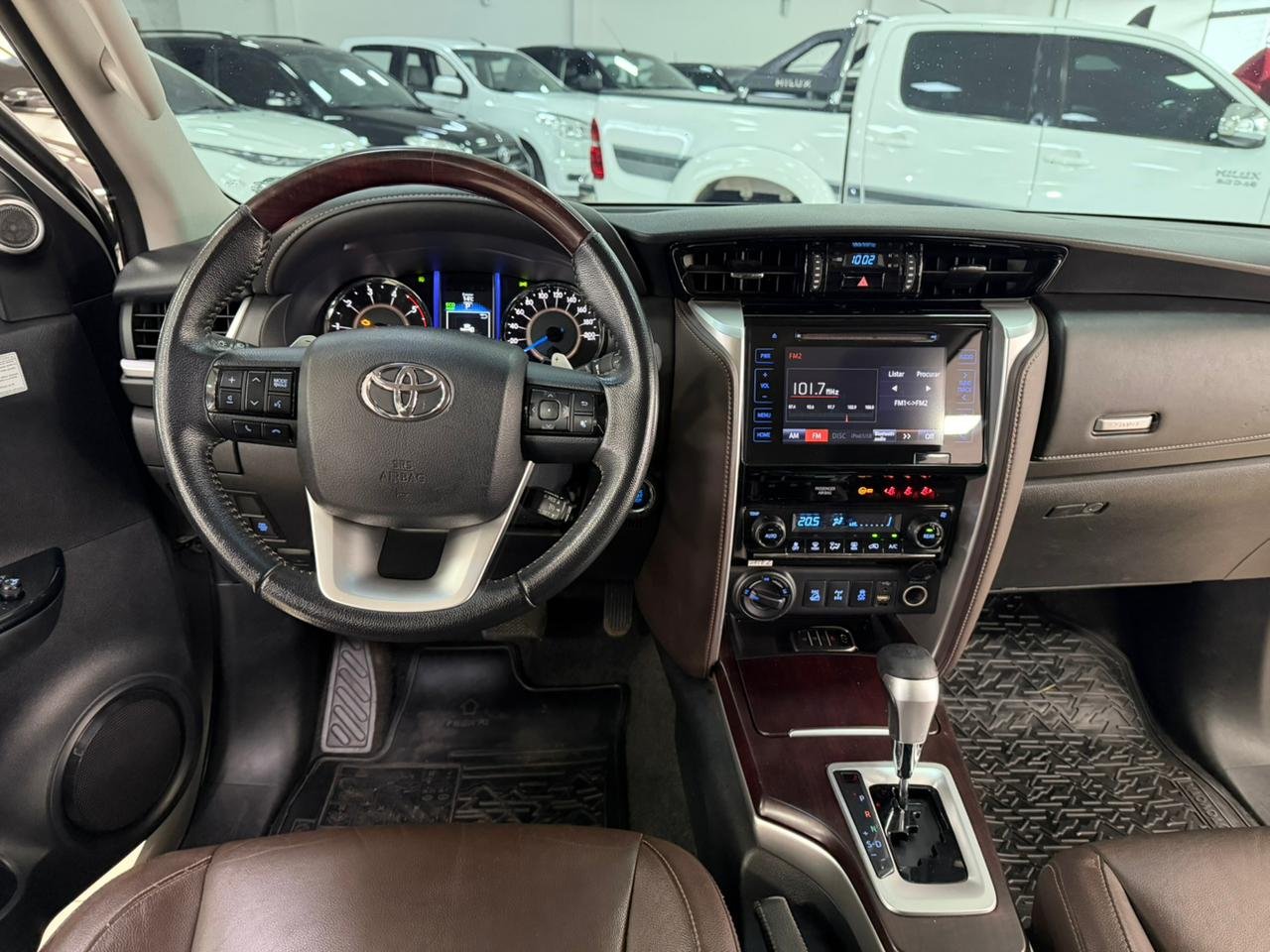  HILUX SW4 SRX 4X4 2.8 TDI 16V DIESEL AUT.