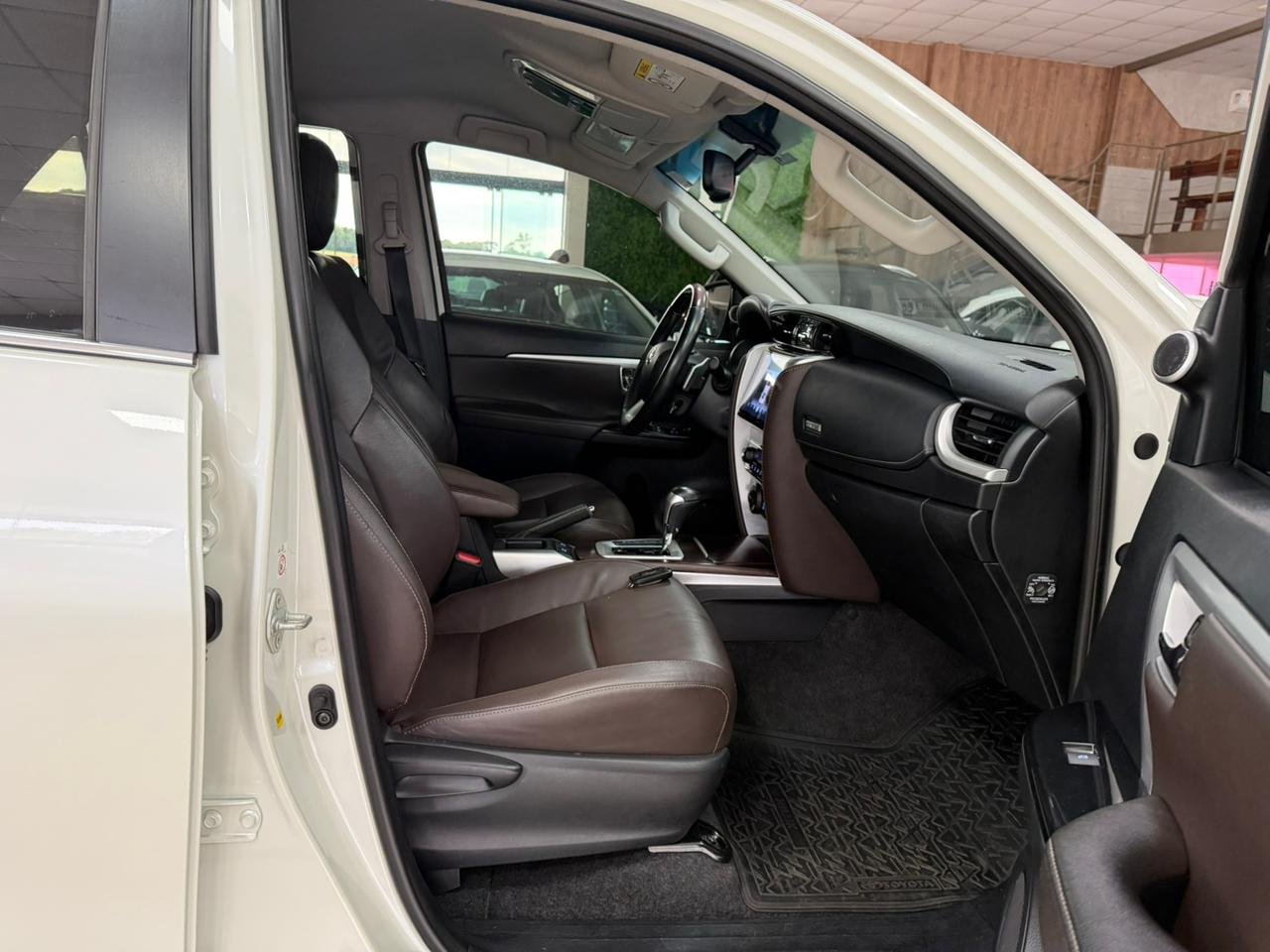  HILUX SW4 SRX 4X4 2.8 TDI 16V DIESEL AUT. 