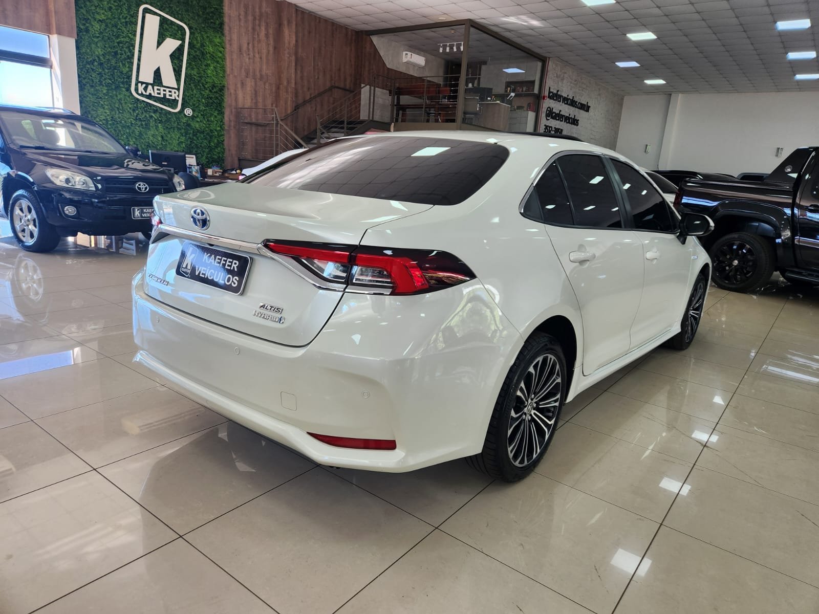  COROLLA ALTIS PREMIUM 1.8 AUT. (H�BRIDO)