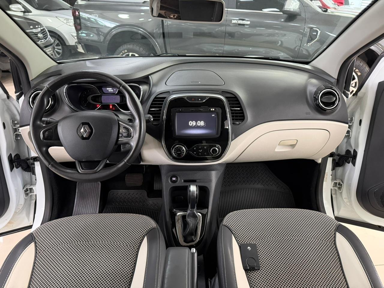  CAPTUR INTENSE 1.6 16V FLEX 5P AUT. 