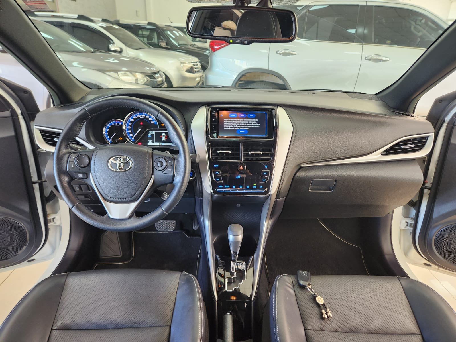  YARIS HATCH XLS CONNECT 1.5 AUT.