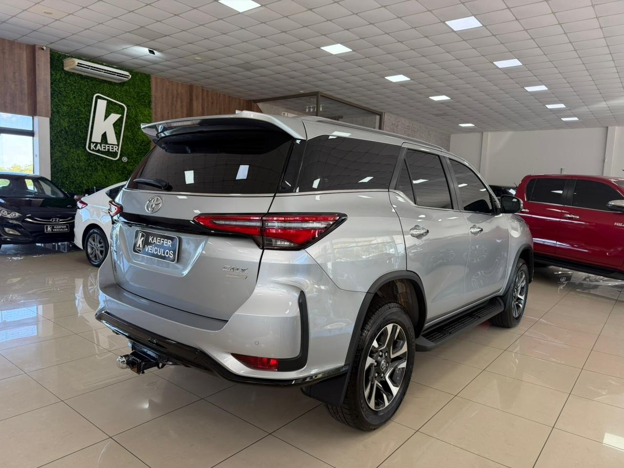  HILUX SW4 SRX PLATINUM  4X4 2.8 TDI 16V DIESEL AUT. 7 LUG