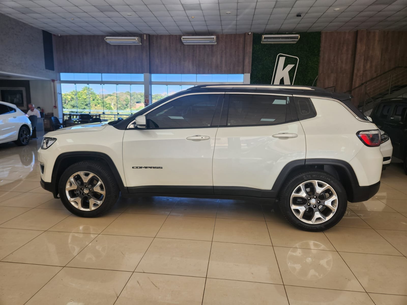  COMPASS Limited 2.0 4x2 Flex 16v Aut.