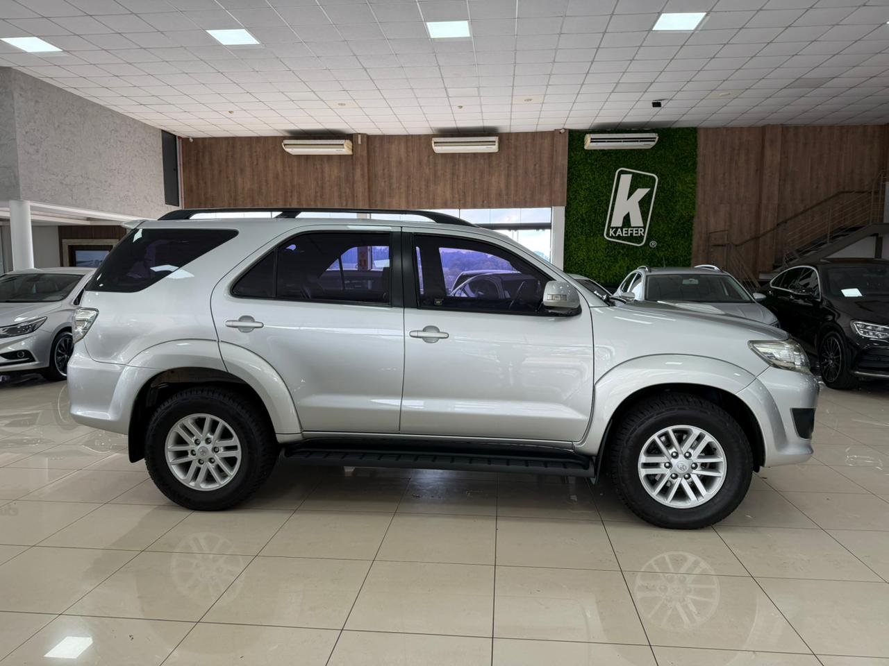  HILUX SW4 Sw4 Srv D4-d 4x4 3.0 Tdi Dies. Aut