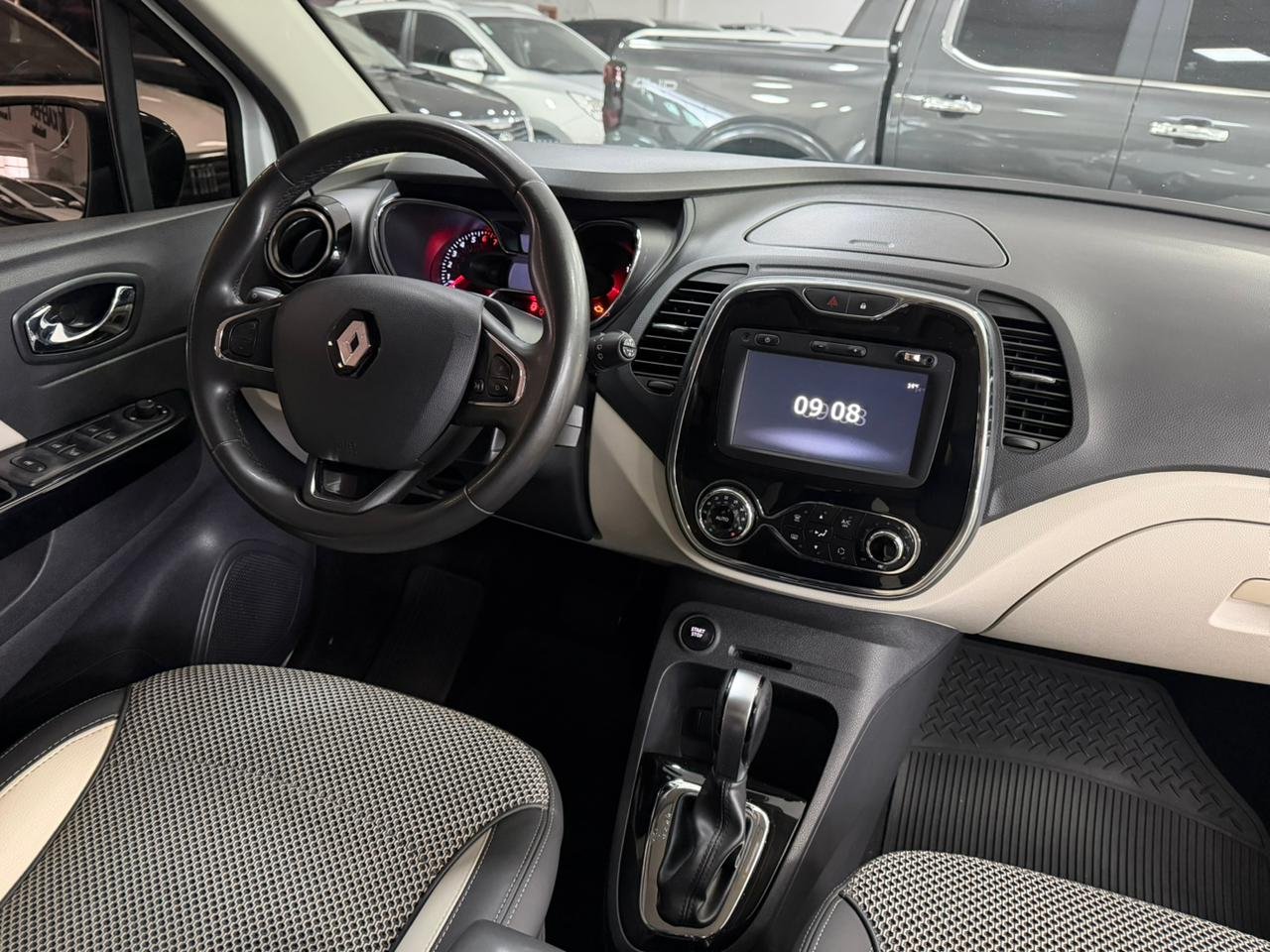  CAPTUR INTENSE 1.6 16V FLEX 5P AUT. 