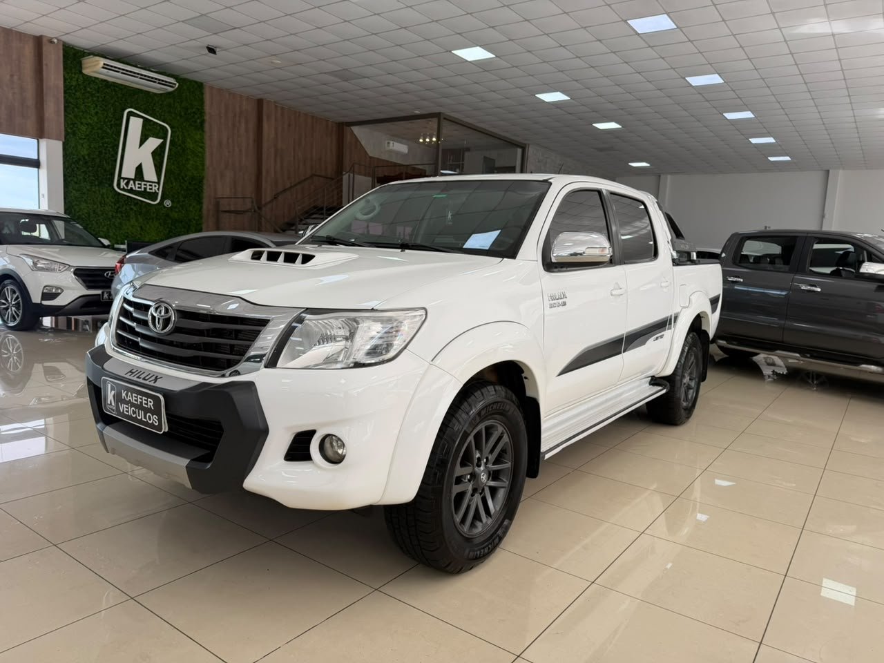  HILUX LIMITED D4-d 4x4 3.0 Tdi Dies. AUT