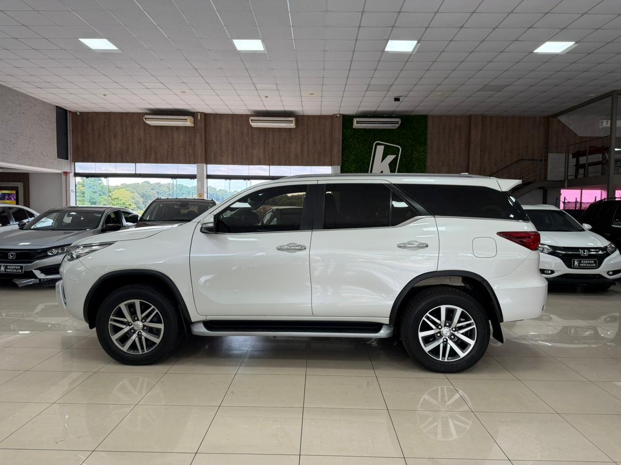  HILUX SW4 SRX 4X4 2.8 TDI 16V DIESEL AUT. 