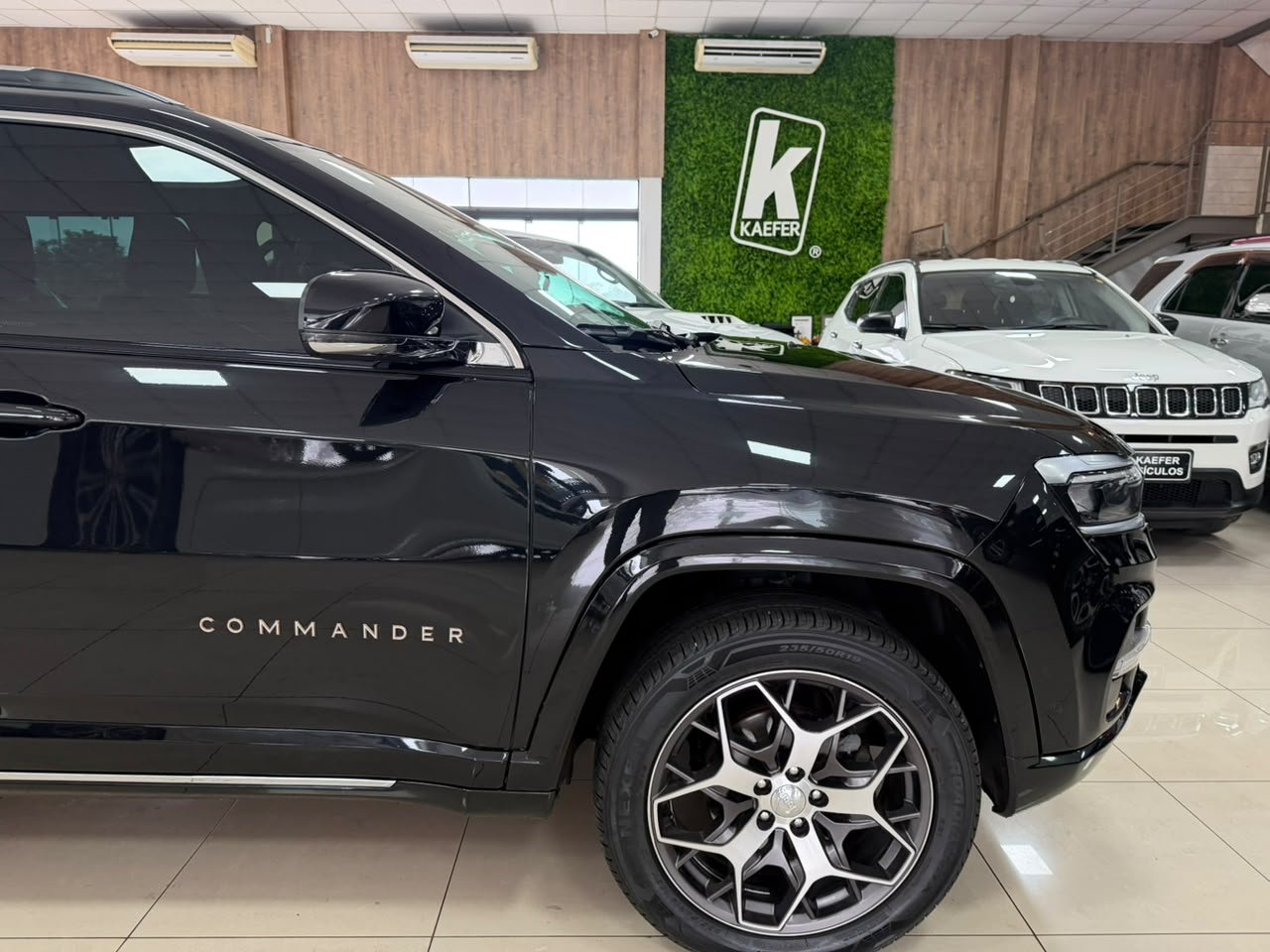  COMMANDER OVERLAND TD380 2.0 4X4 DIESEL AUT.