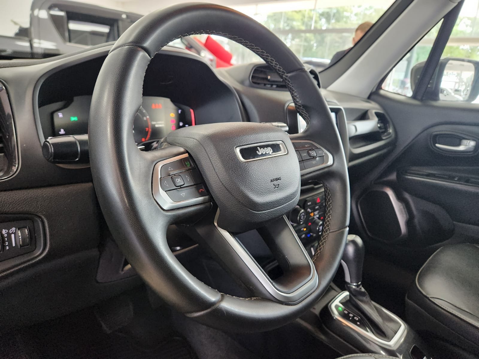  RENEGADE LONGITUDE T270 1.3 TB 4X2 FLEX AUT