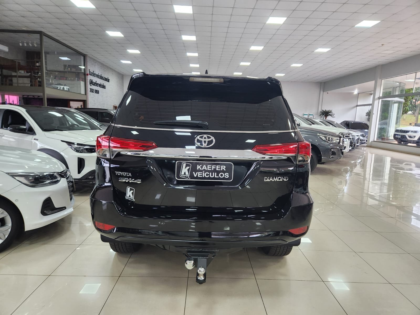  HILUX SW4 DIAMOND 2.8 4X4 TDI 16V AUT 7 LUGARES