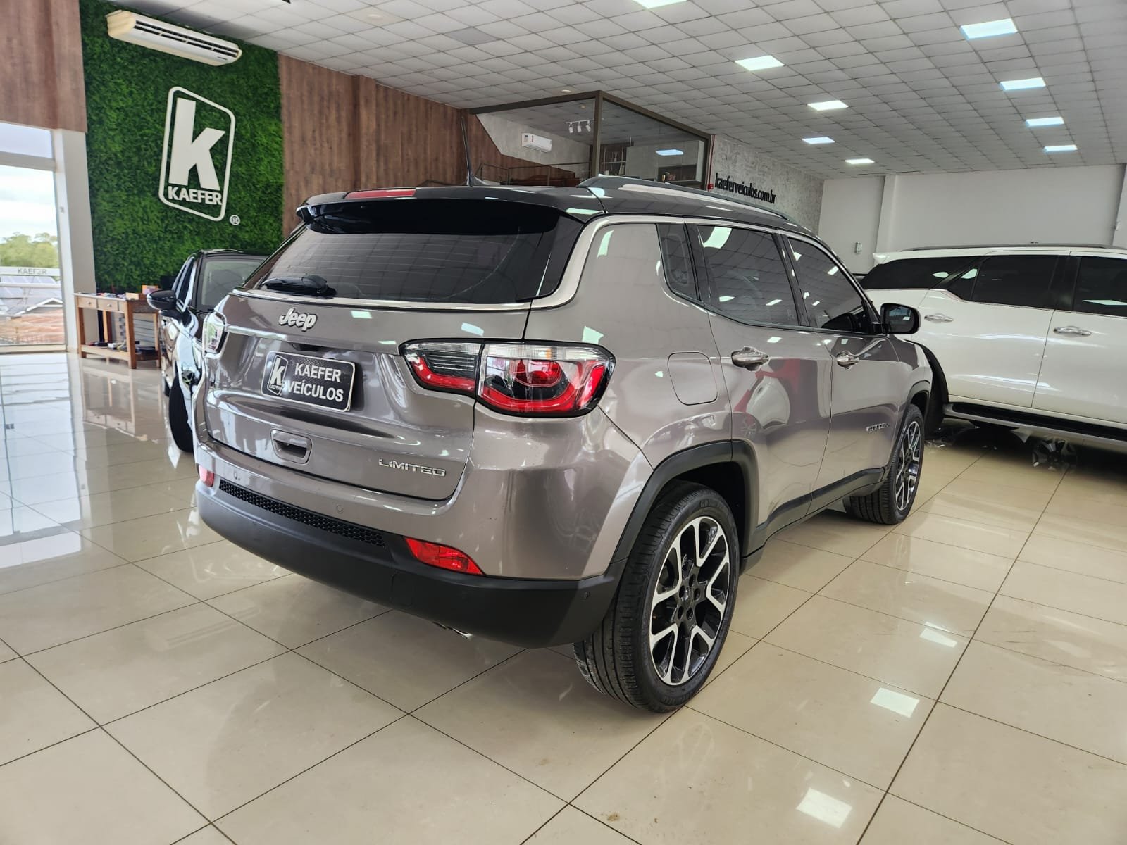  COMPASS Limited 2.0 4x2 Flex 16v Aut.