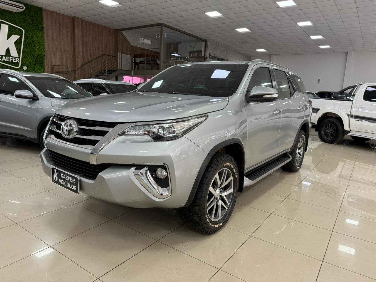  HILUX SW4 SRX 4X4 2.8 TDI 16V DIESEL AUT.