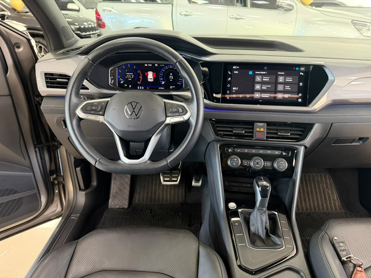  TAOS HIGHLINE 1.4 250 TSI AUT.