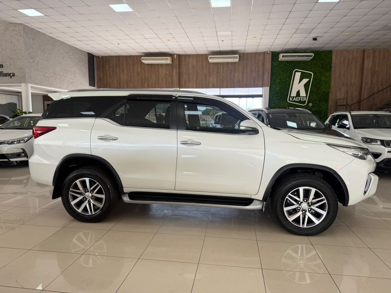  HILUX SW4 SRX 4X4 2.8 TDI 16V DIESEL AUT.