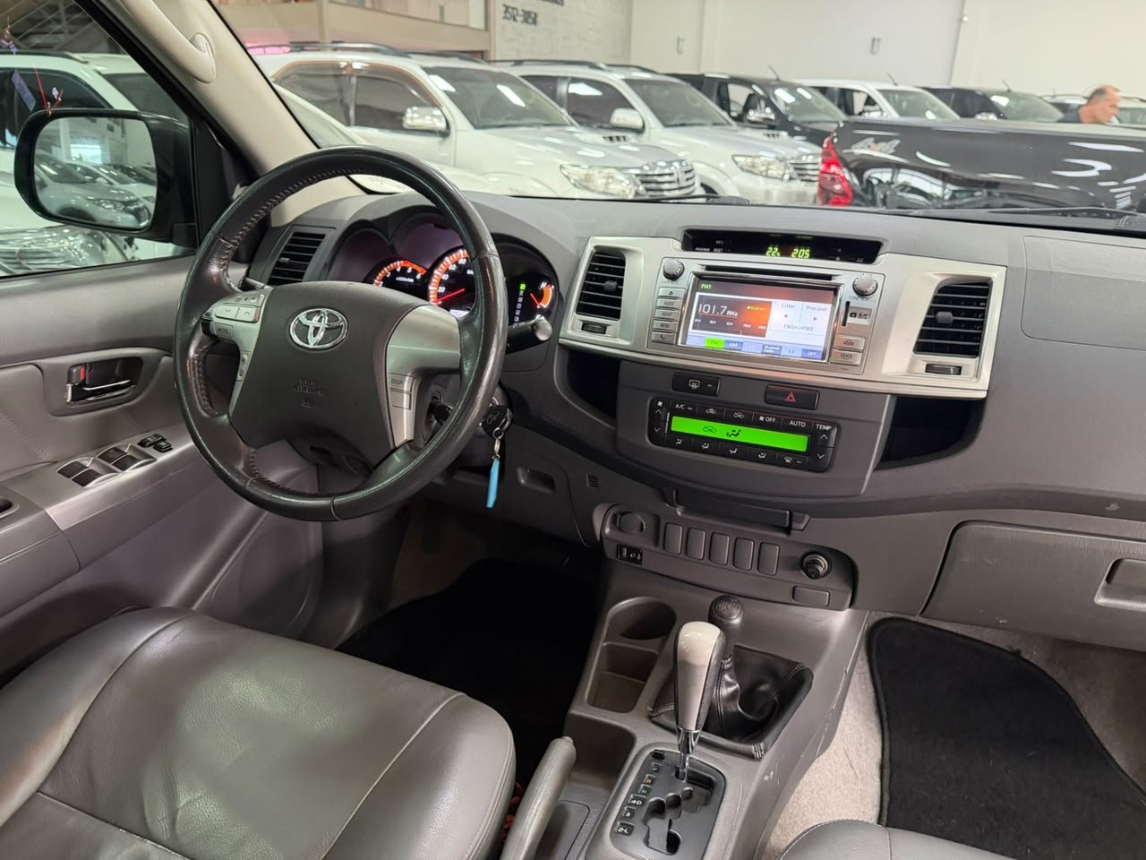  HILUX SRV Srv D4-d 4x4 3.0 Tdi Dies. AUT