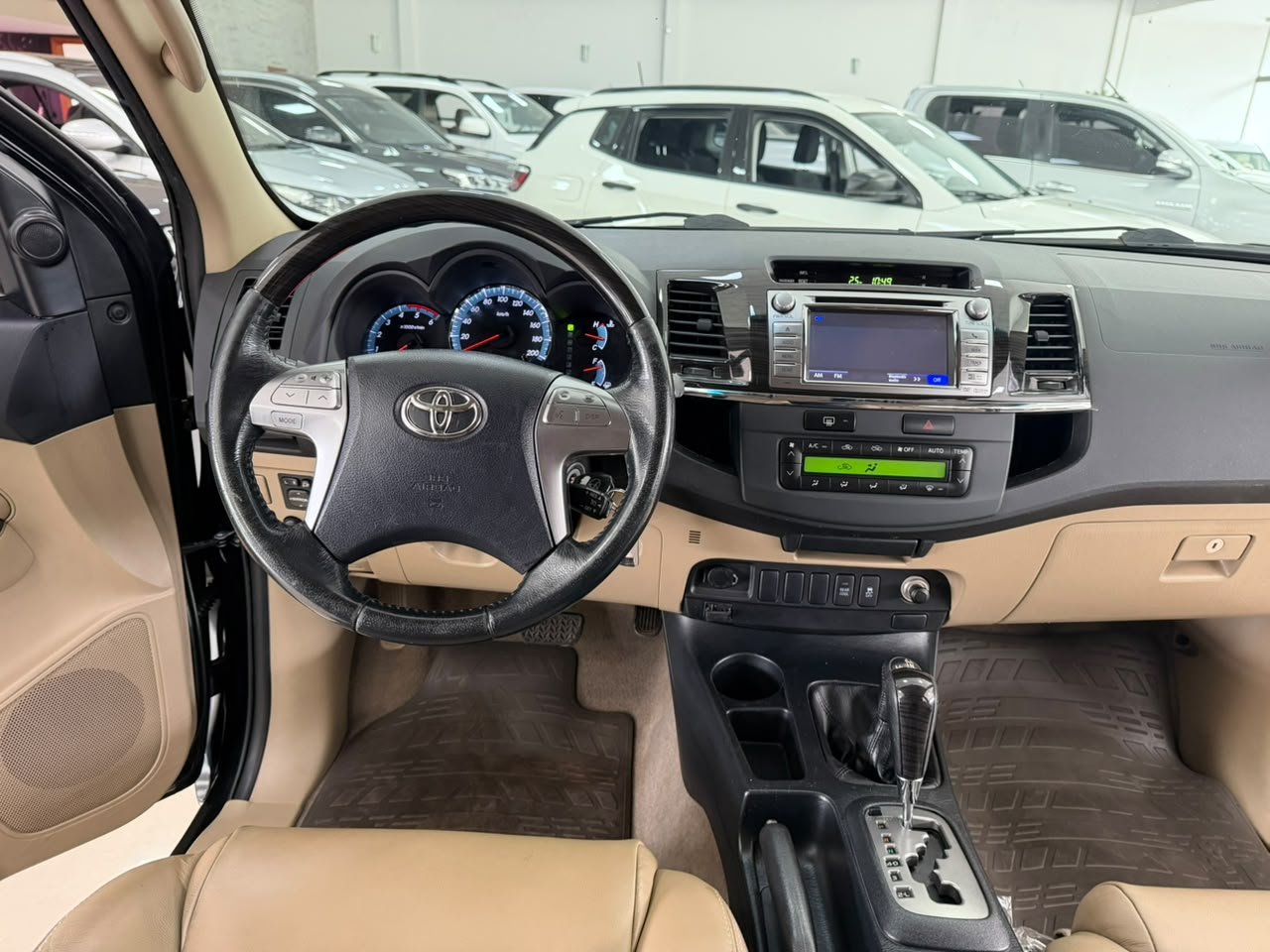  HILUX SW4 Srv D4-d 4x4 3.0 Tdi Dies. AUT