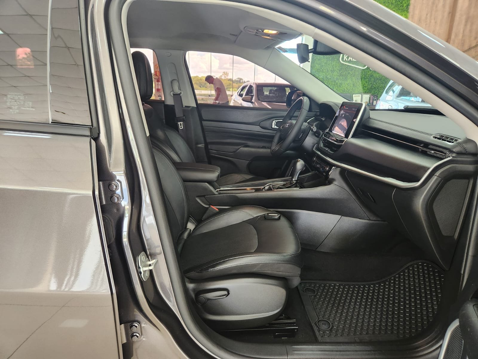  COMPASS SPORT T270 1.3 TB 4X2 FLEX AUT.