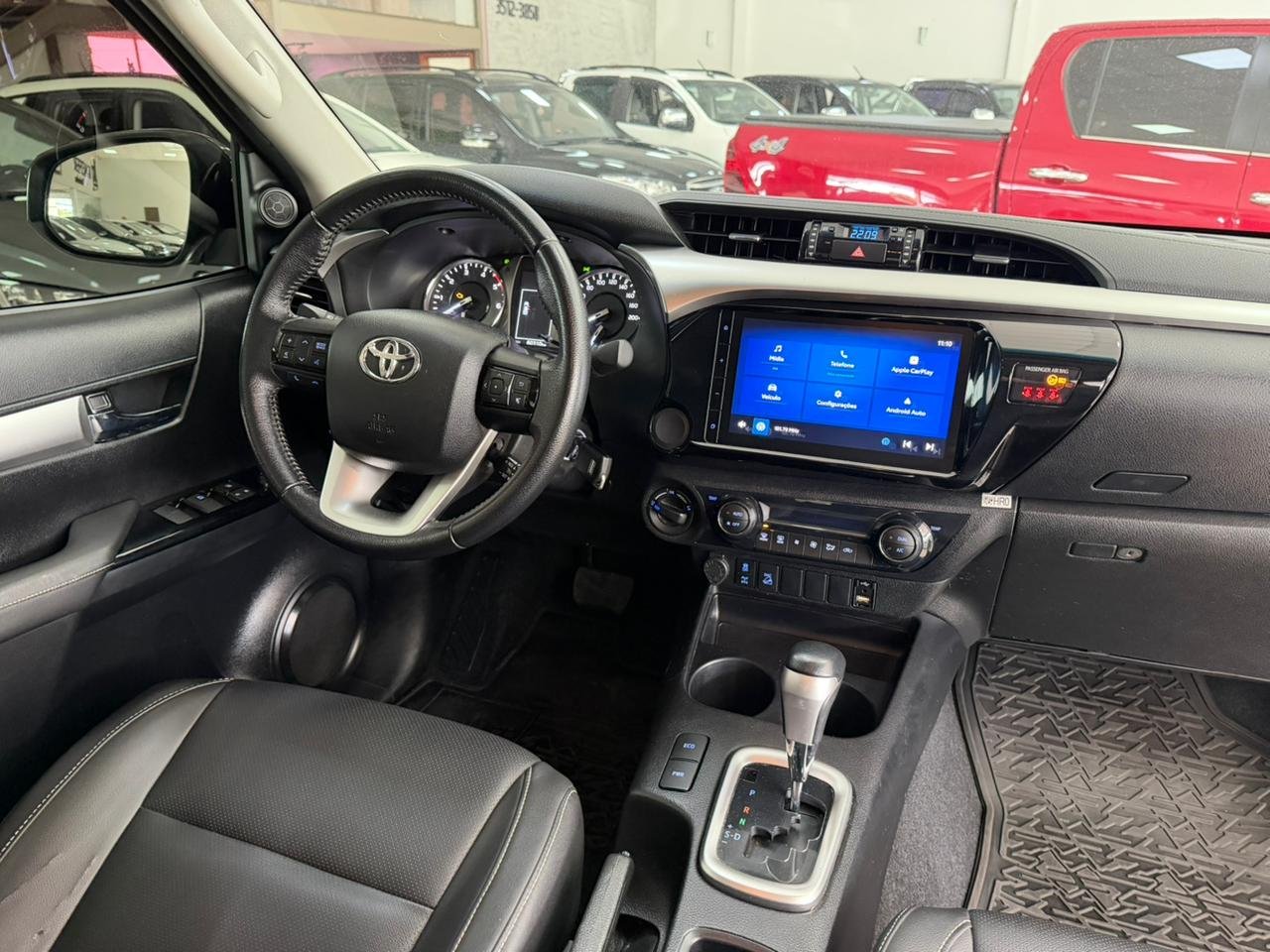  HILUX SR SR 2.8 4X4 TDI 16V AUT 
