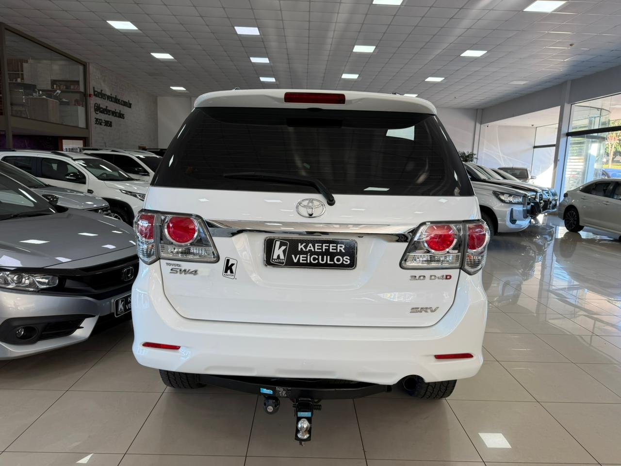  HILUX SW4 Sw4 Srv D4-d 4x4 3.0 Tdi Dies. Aut