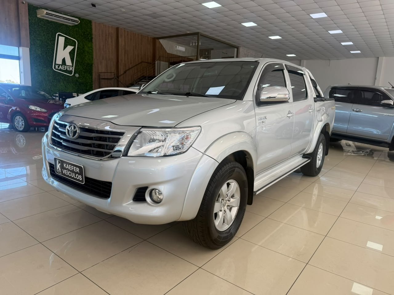  HILUX SRV 2.7 FLEX 4X4 AUT.
