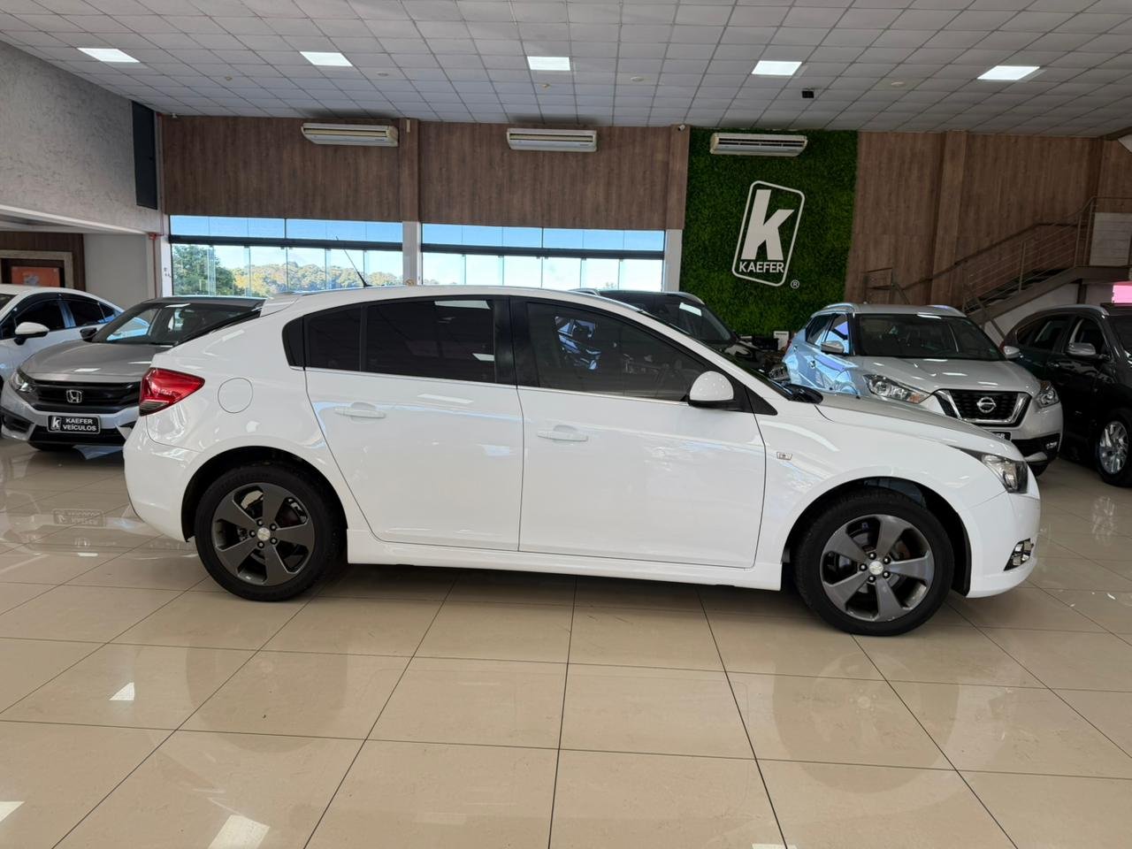  CRUZE HATCH LT 1.8 16V FLEXP. 5P MEC. 
