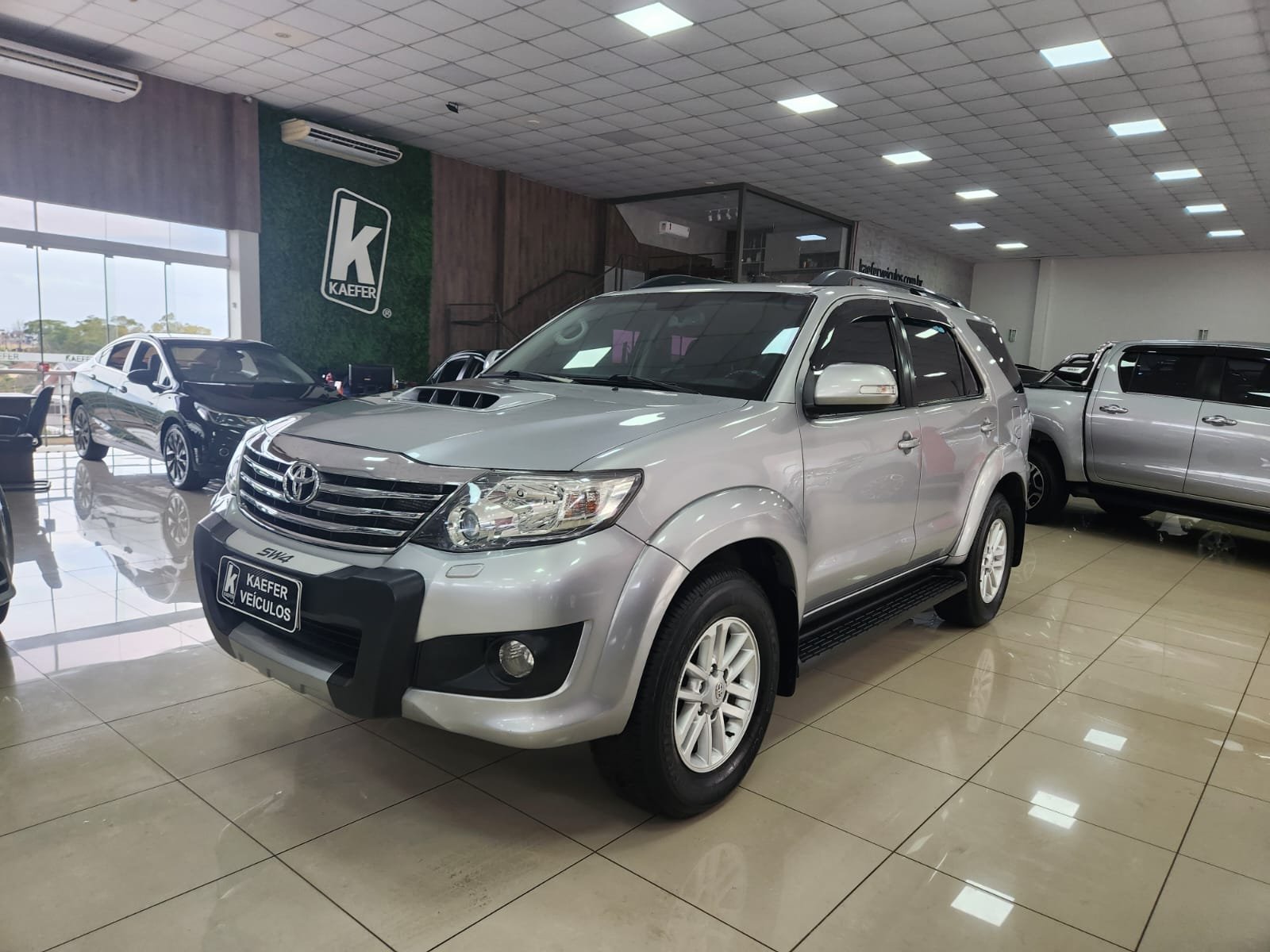  HILUX SW4 Sw4 Srv D4-d 4x4 3.0 Tdi Dies. Aut