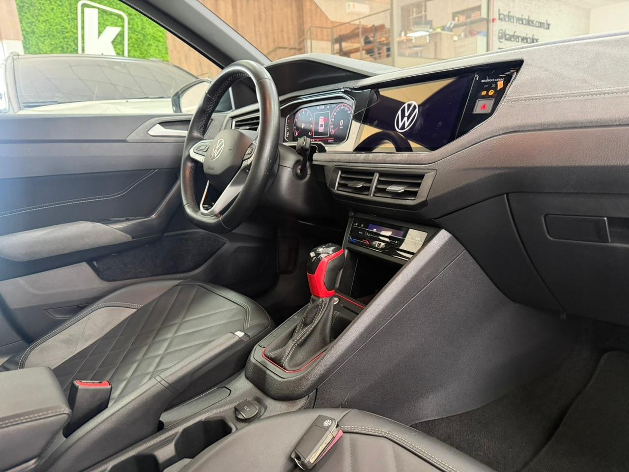  VIRTUS EXCLUSIVE 250TSI 1.4 FLEX 16V AUT.