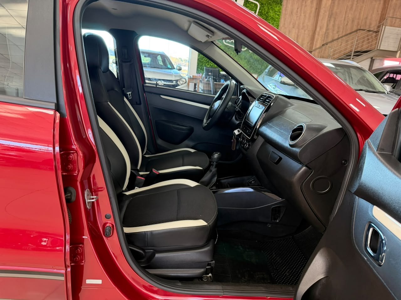  KWID INTENSE 1.0 FLEX 12V 5P MEC. 