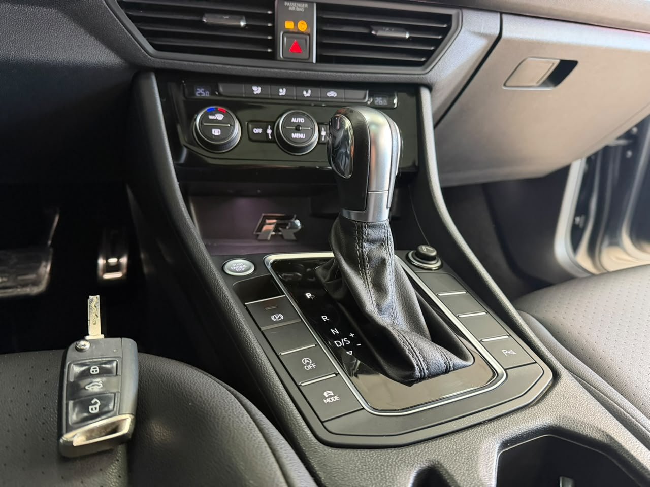  JETTA RLINE 1.4 TSI 